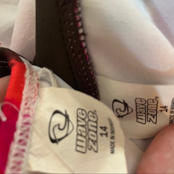 NWT WAVE ZONE Size 14 Circle Print Halter Bikini Set - Picture 4 of 5